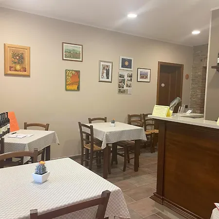 Agroturismo Finestre Di Langa Trezzo Tinella